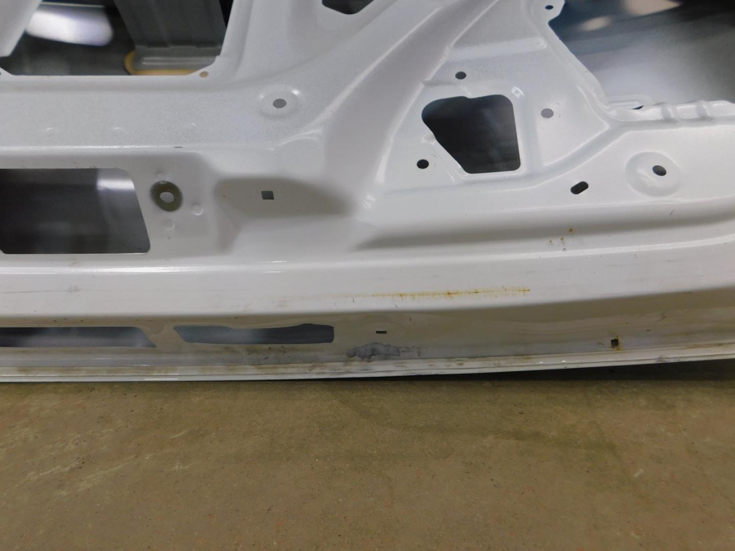 Дверь багажника