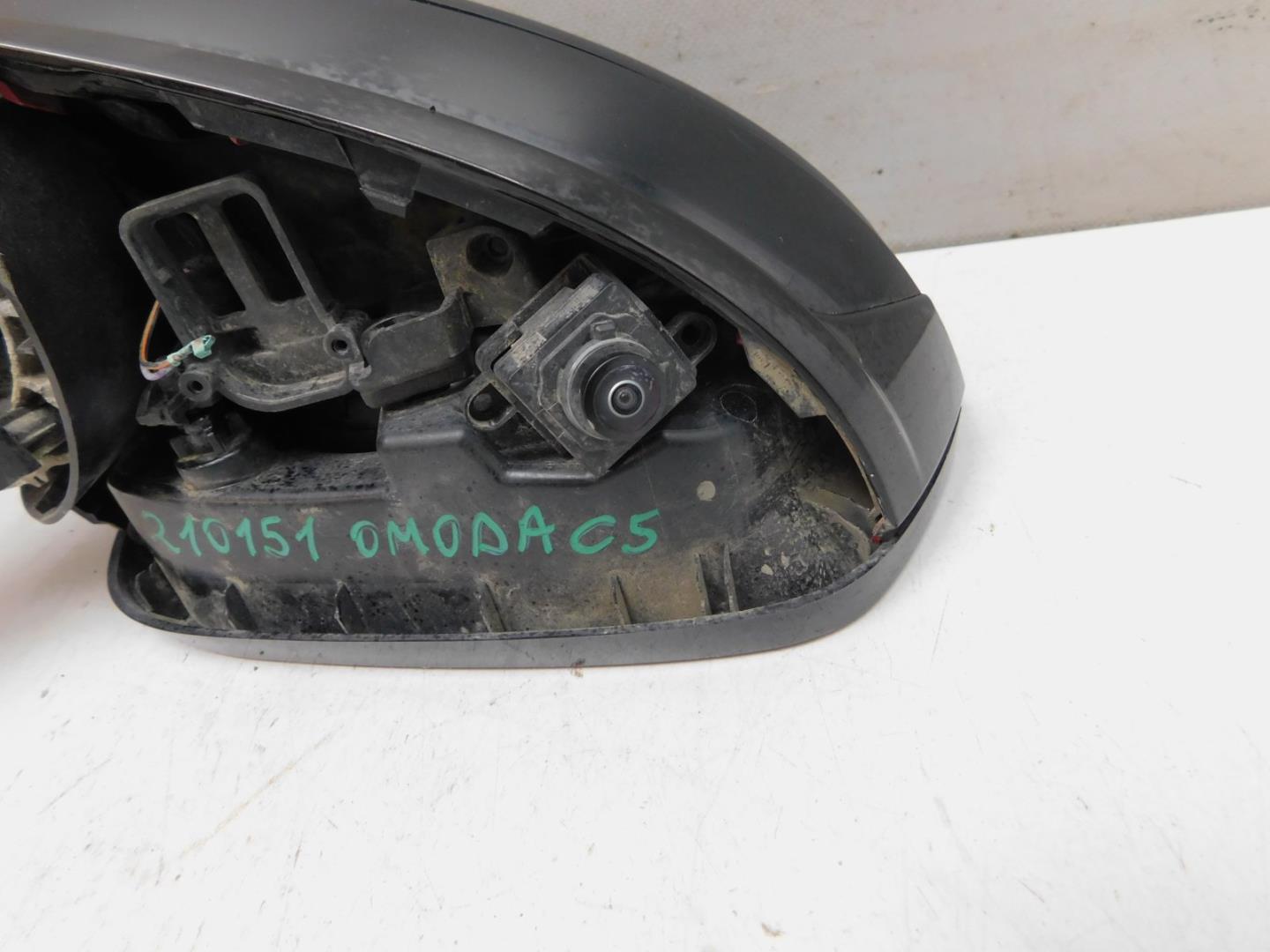 Зеркало левое электрическое