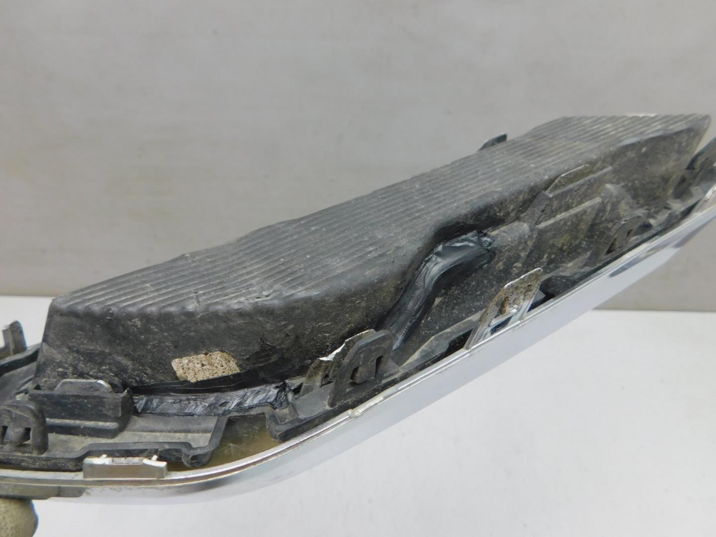 Накладка заднего бампера левая