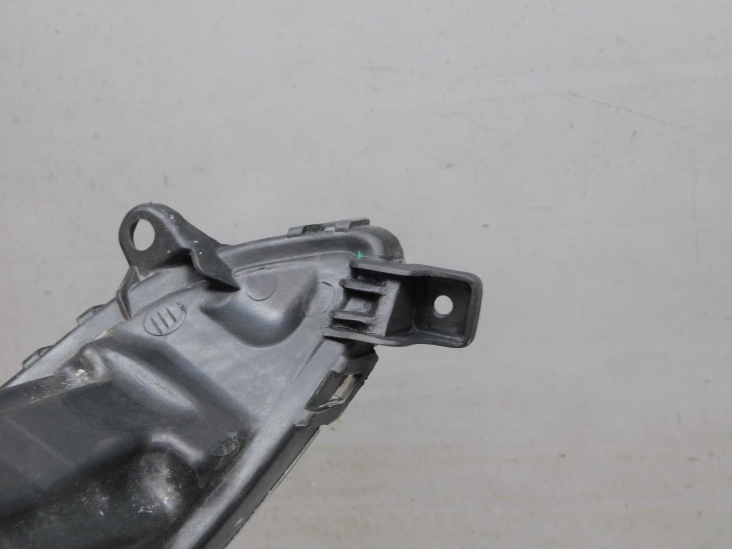 Габарит передний левый