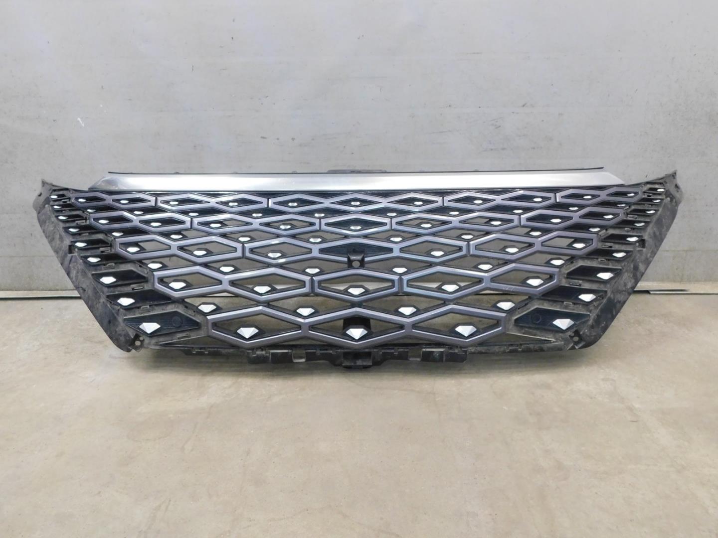 Решетка радиатора