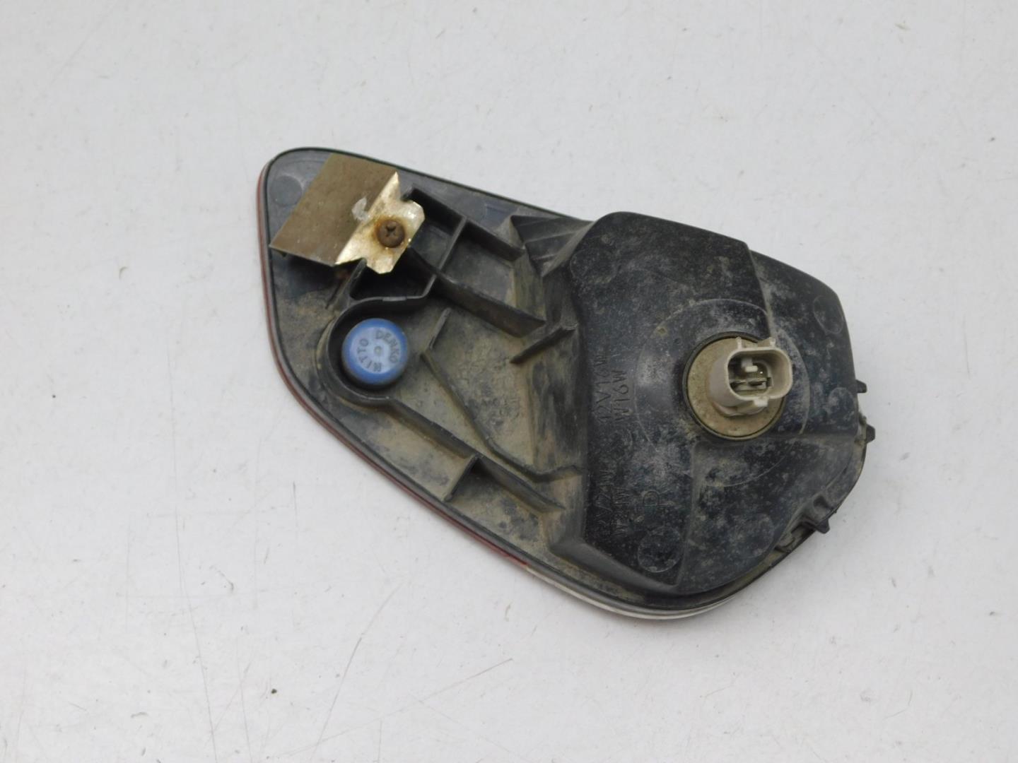 Фонарь задний в бампер правый