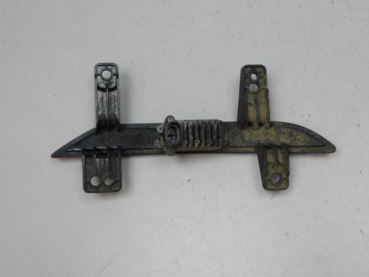 Фонарь задний в бампер левый для CS35 Plus 2018>