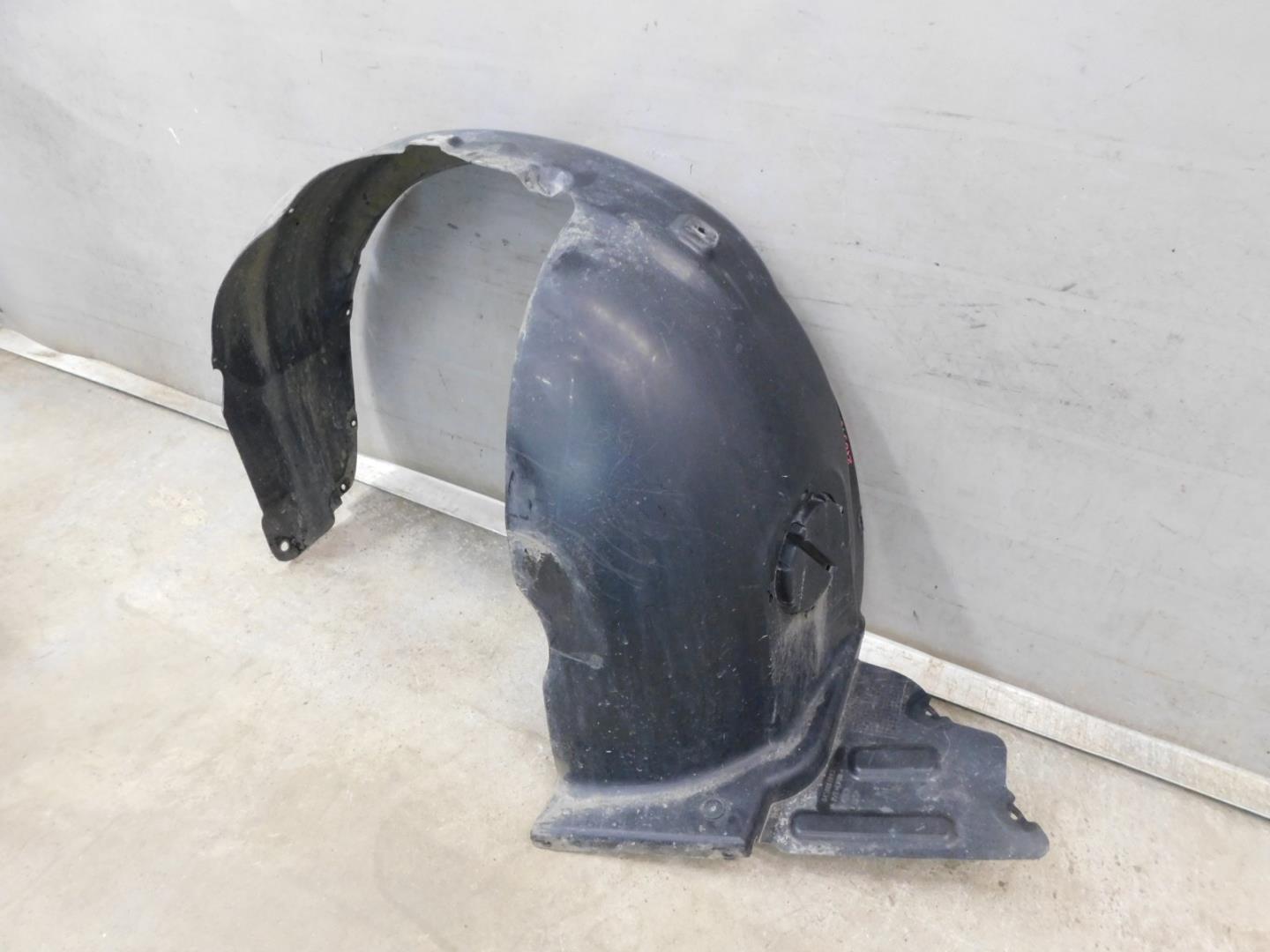 Локер передний левый