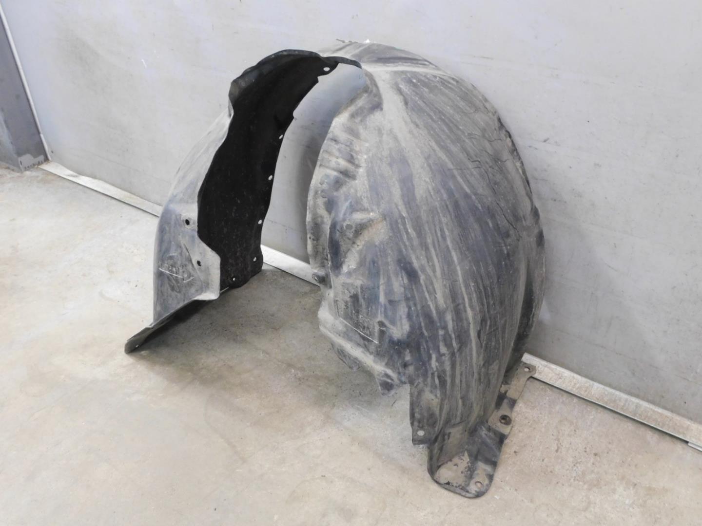 Локер передний левый