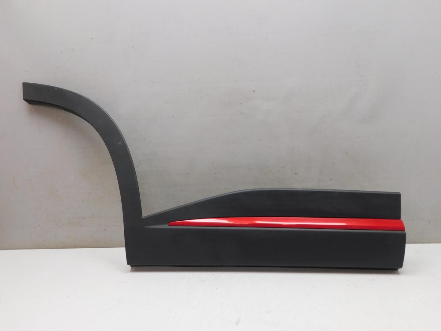 Накладка двери задней правой