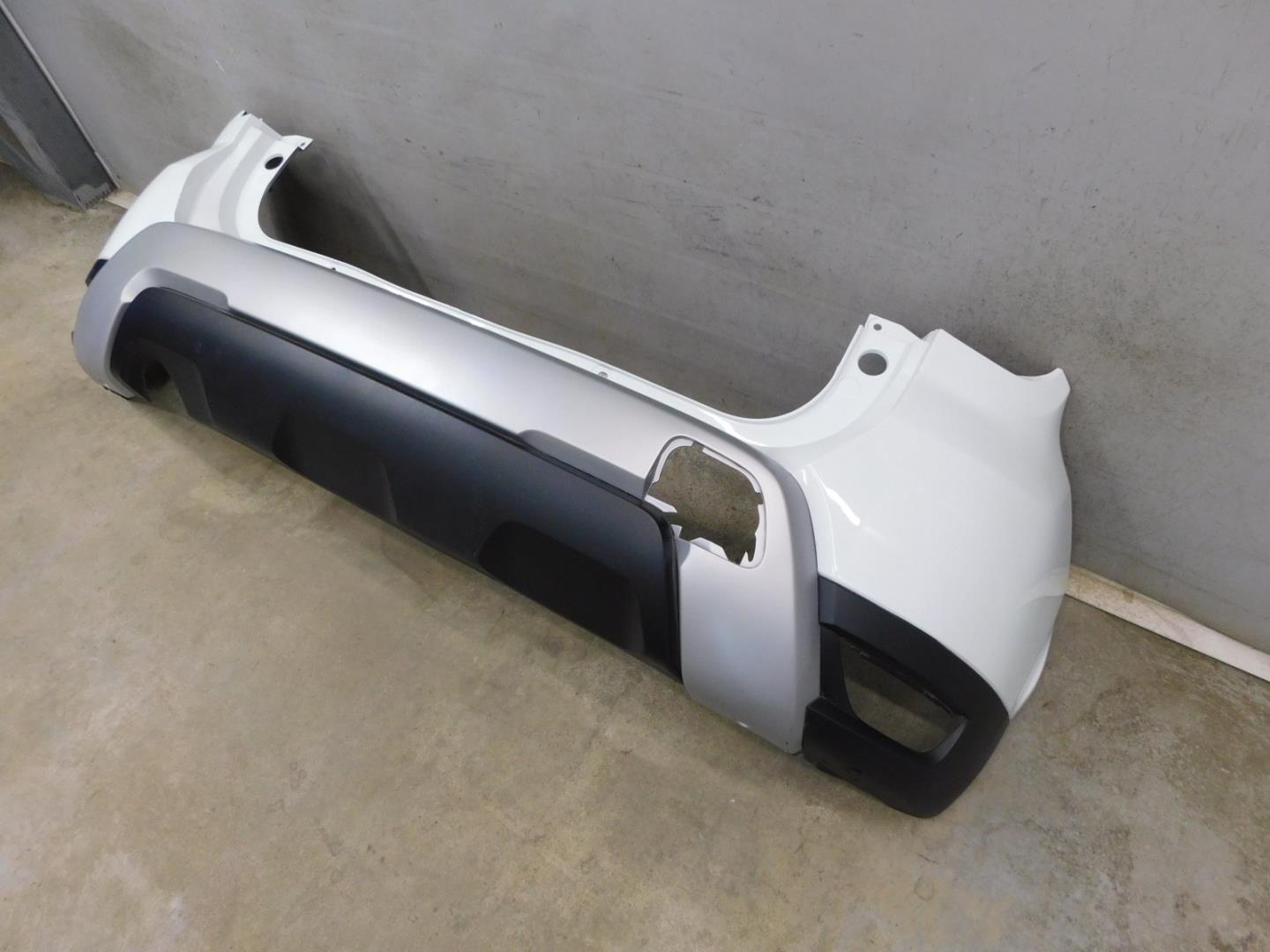 Бампер задний