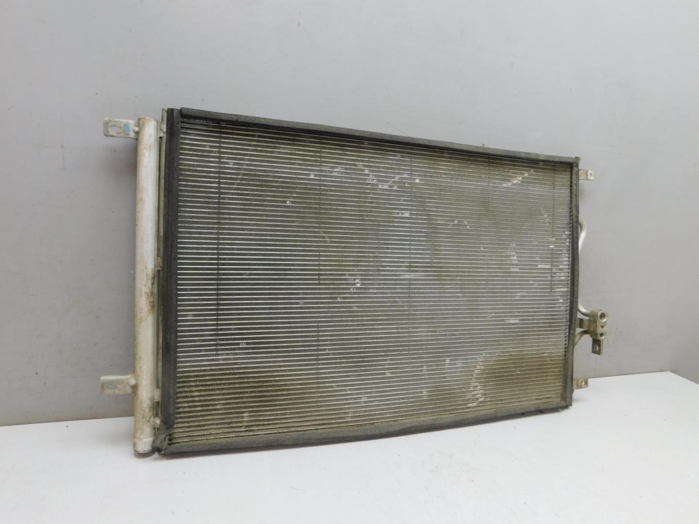 Радиатор кондиционера / конденсер