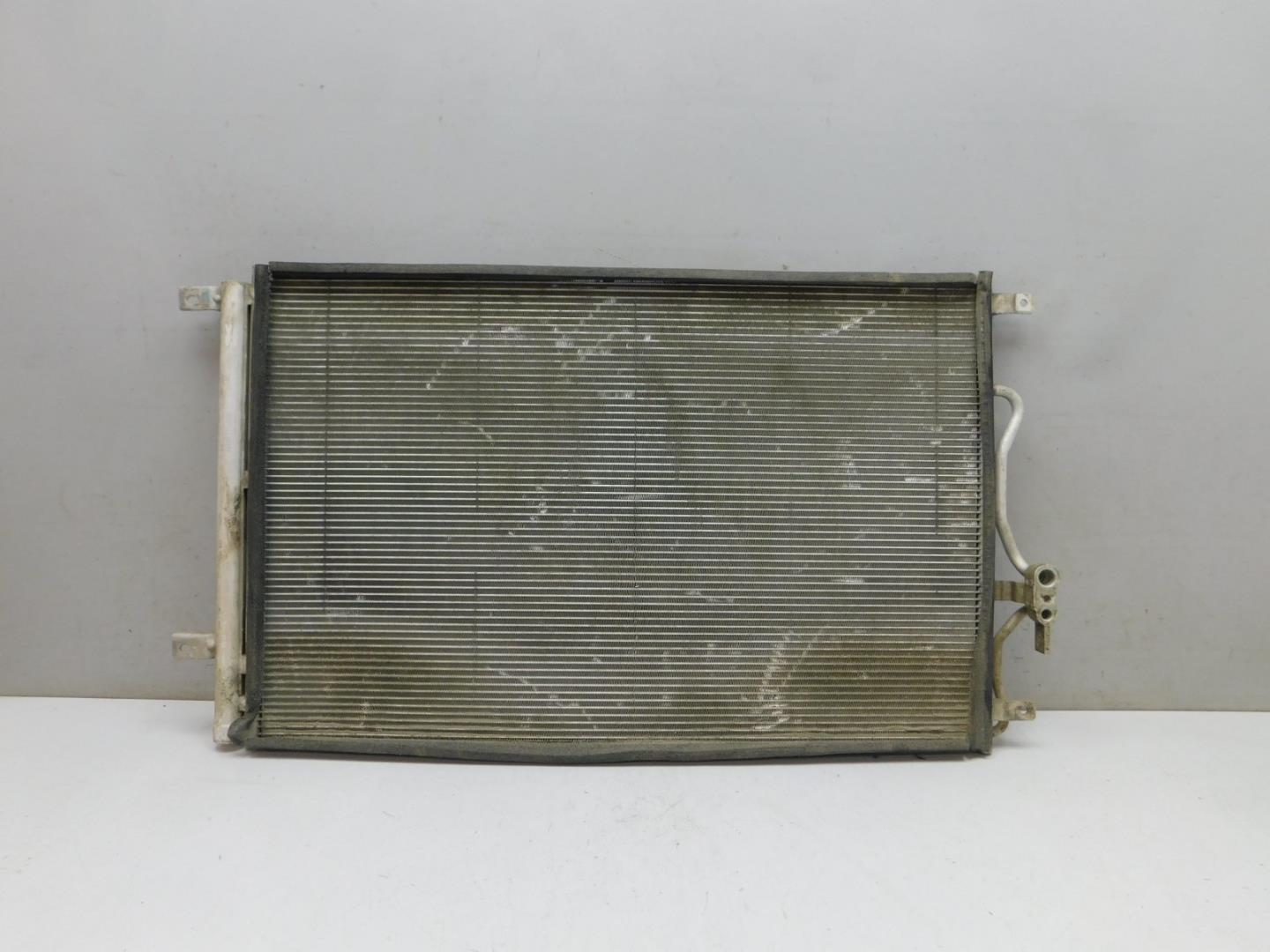 Радиатор кондиционера / конденсер