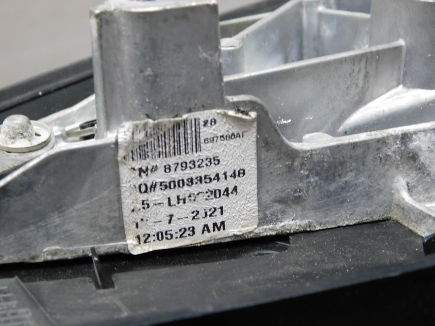 Зеркало левое электрическое