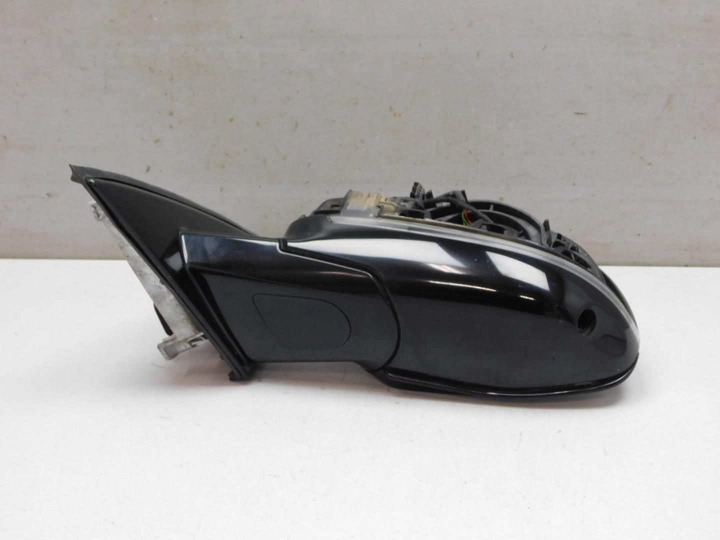 Зеркало левое электрическое