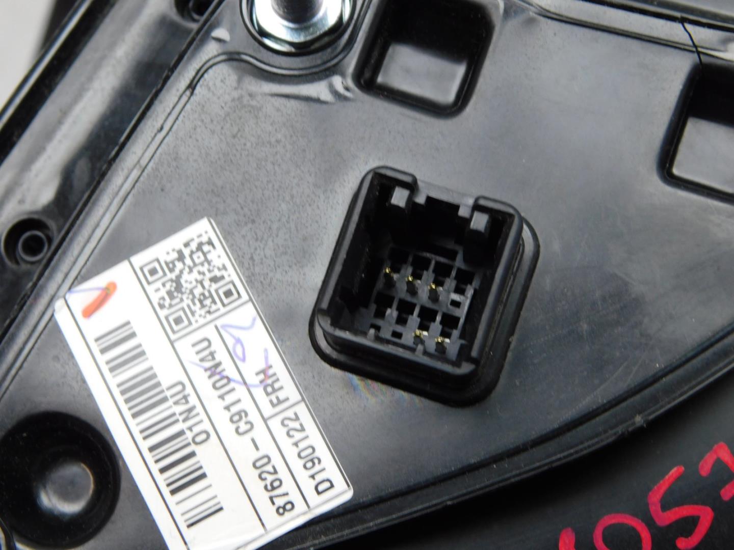 Зеркало правое электрическое