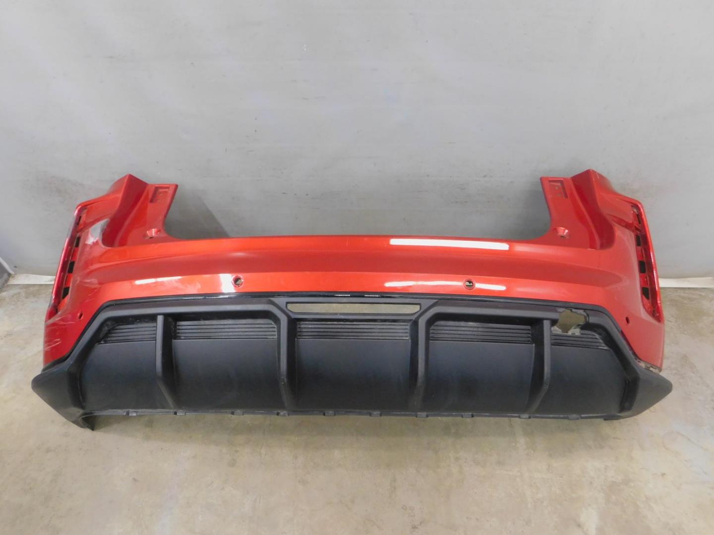 Бампер задний