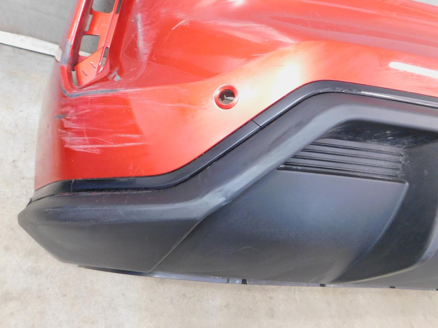 Бампер задний