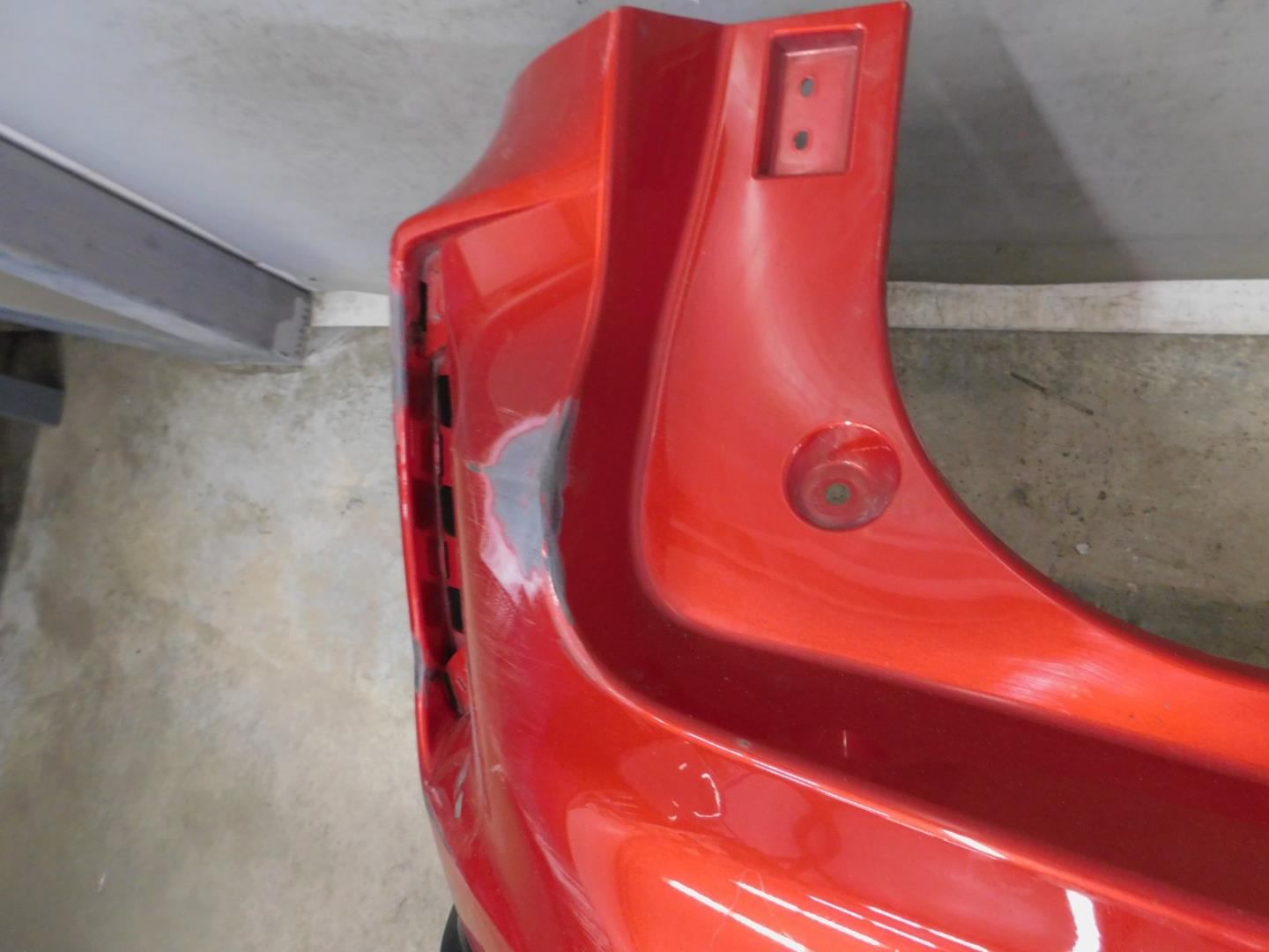 Бампер задний