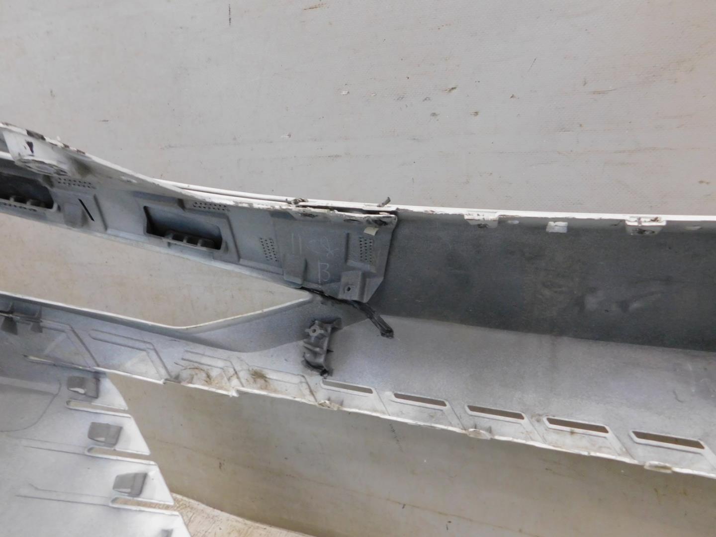 Бампер передний