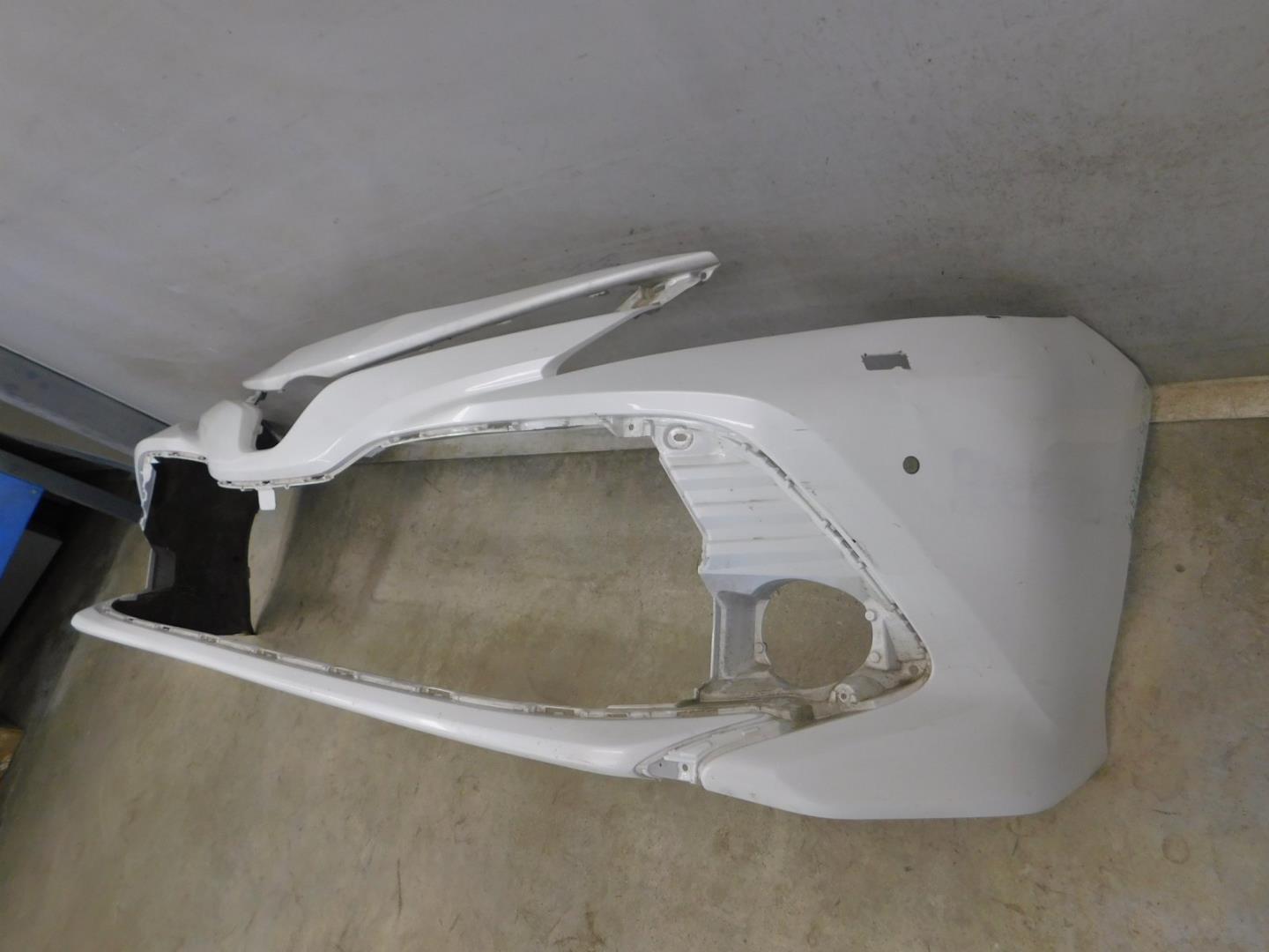 Бампер передний