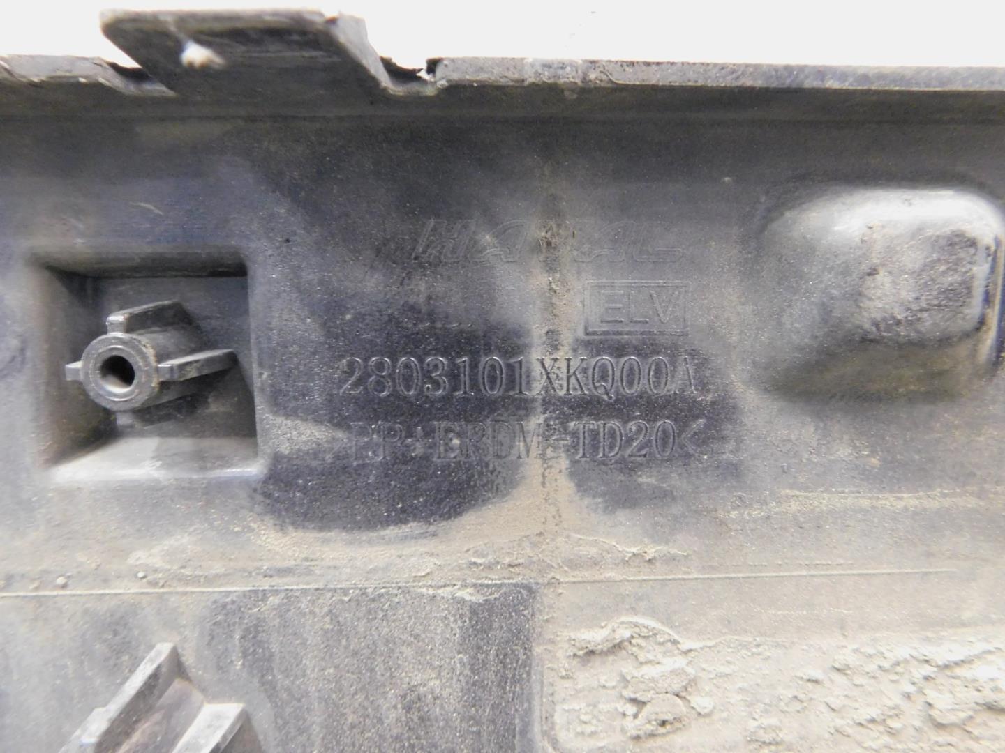 Бампер передний