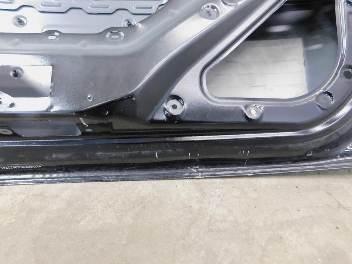 Дверь багажника