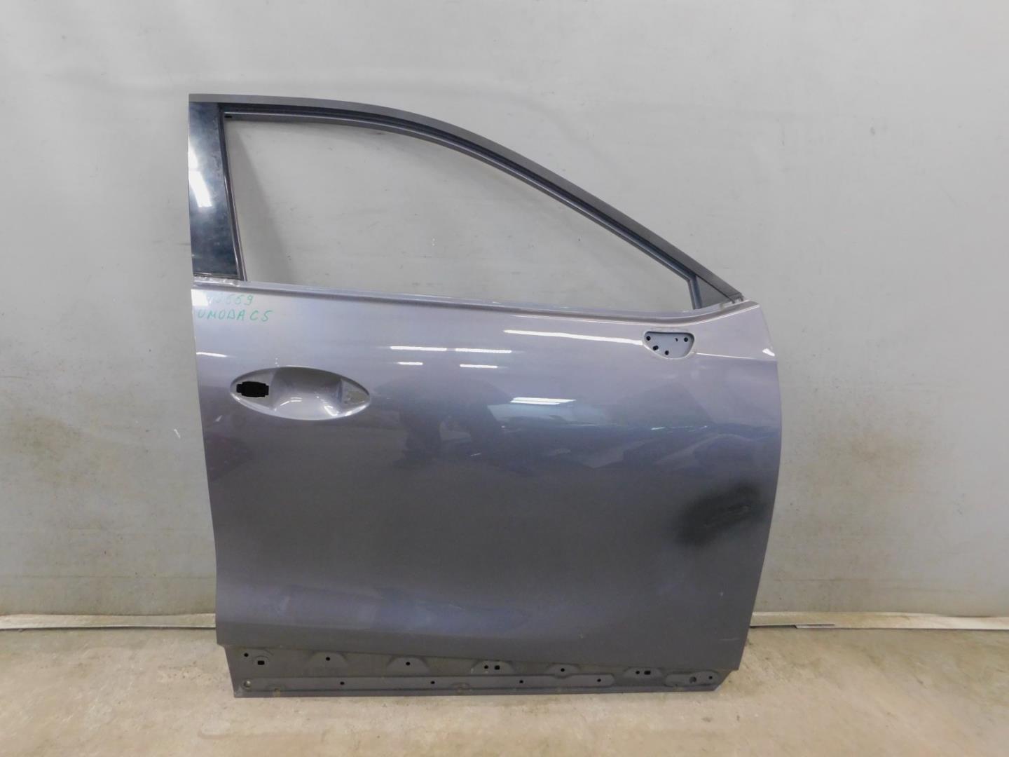 Дверь передняя правая