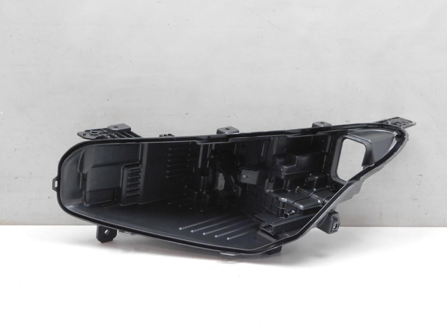 Корпус фары левой