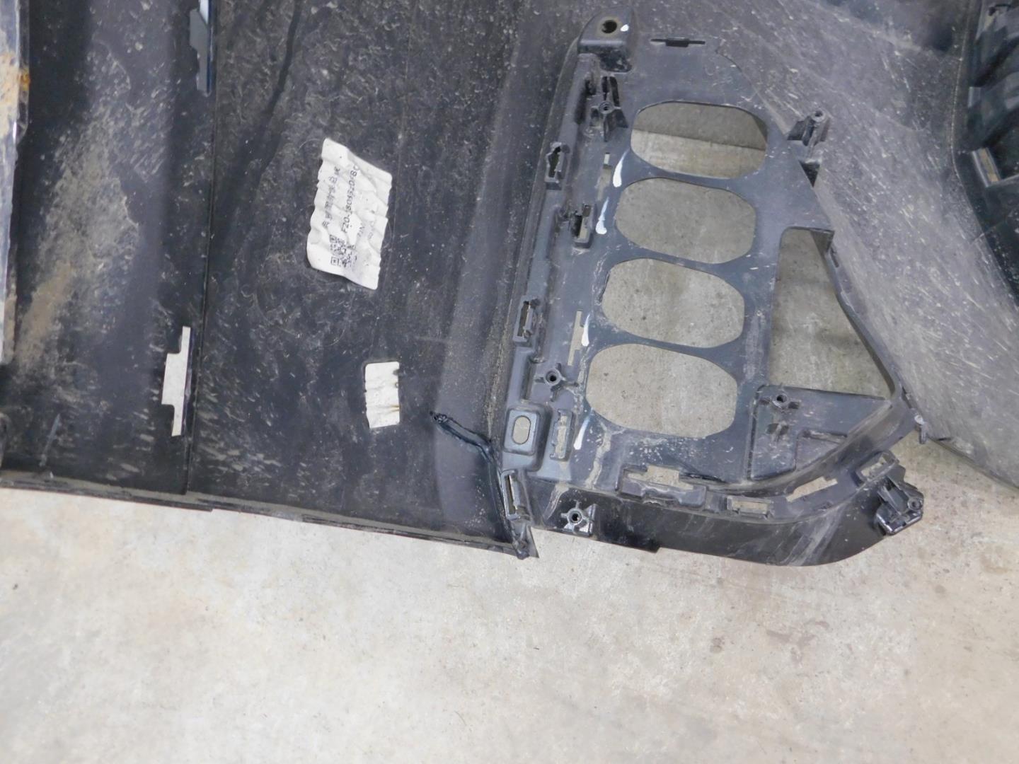 Бампер передний