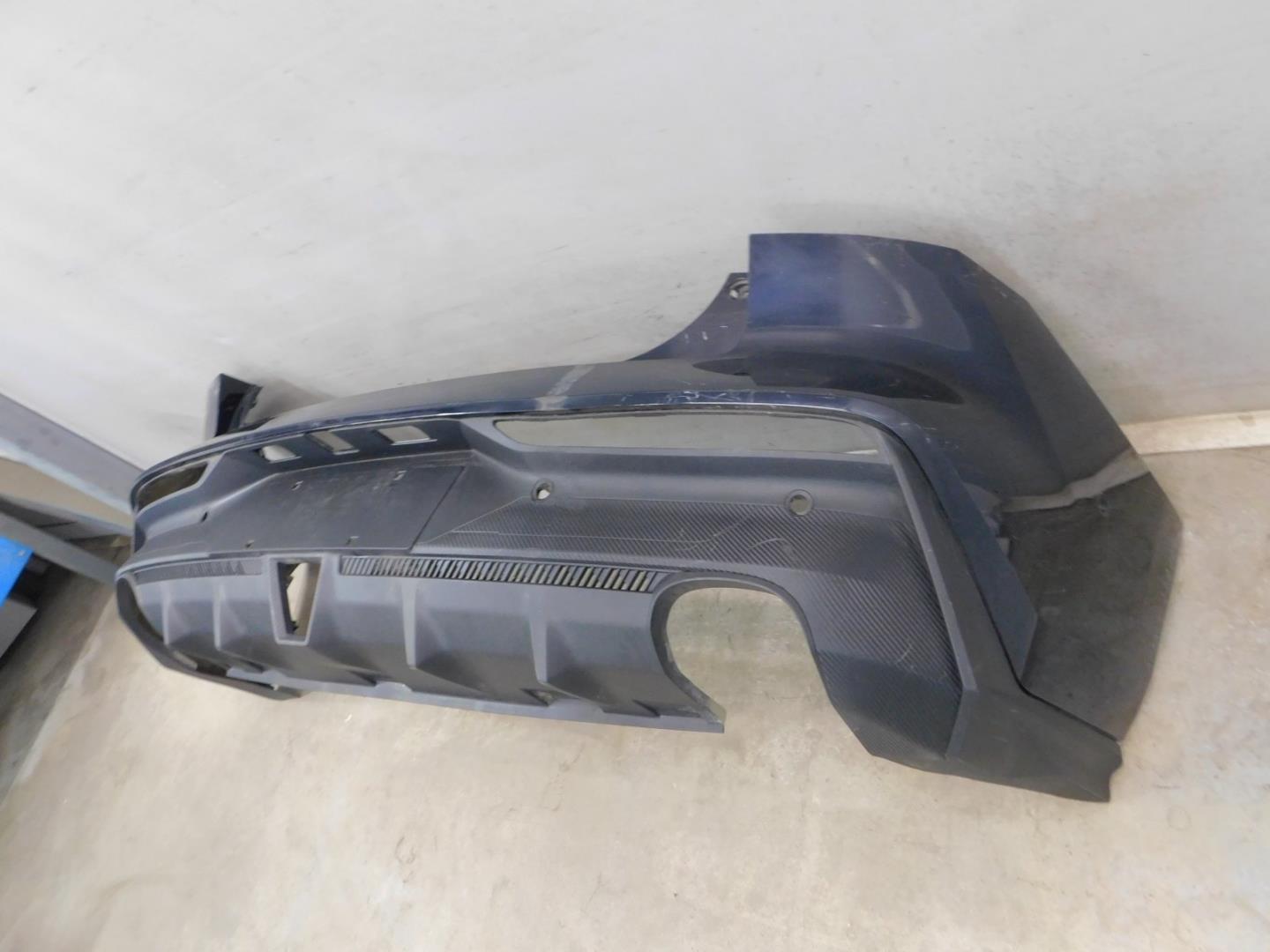 Бампер задний