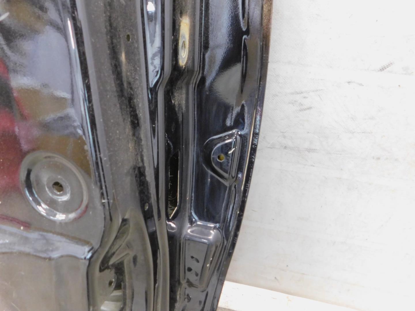 Дверь задняя левая