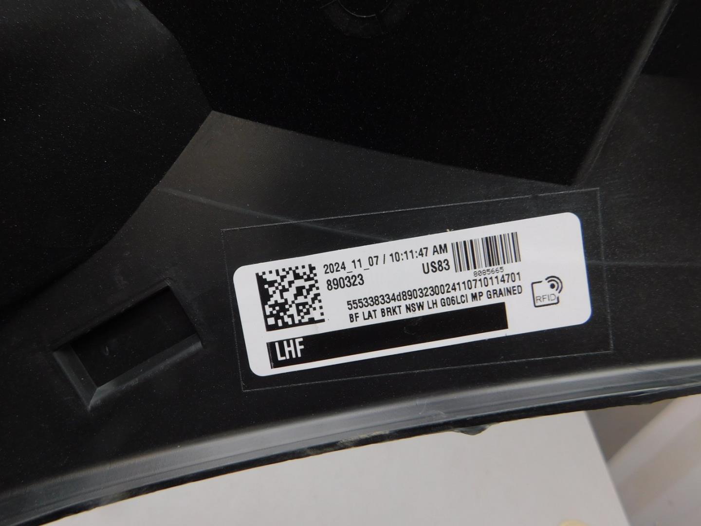 Кронштейн переднего бампера