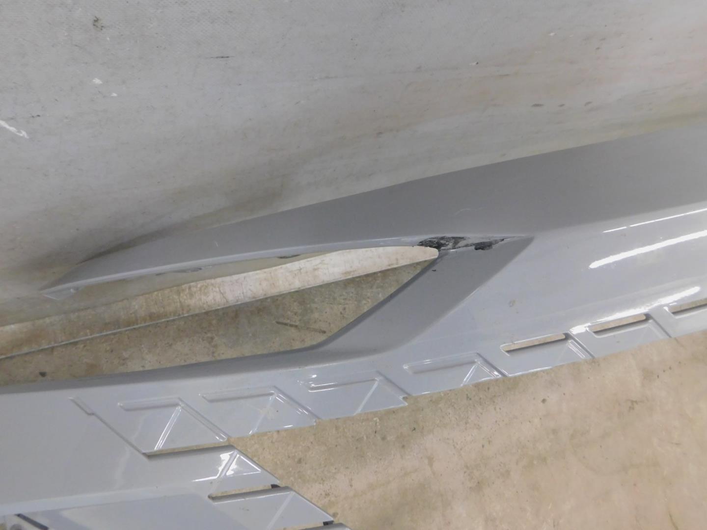 Бампер передний