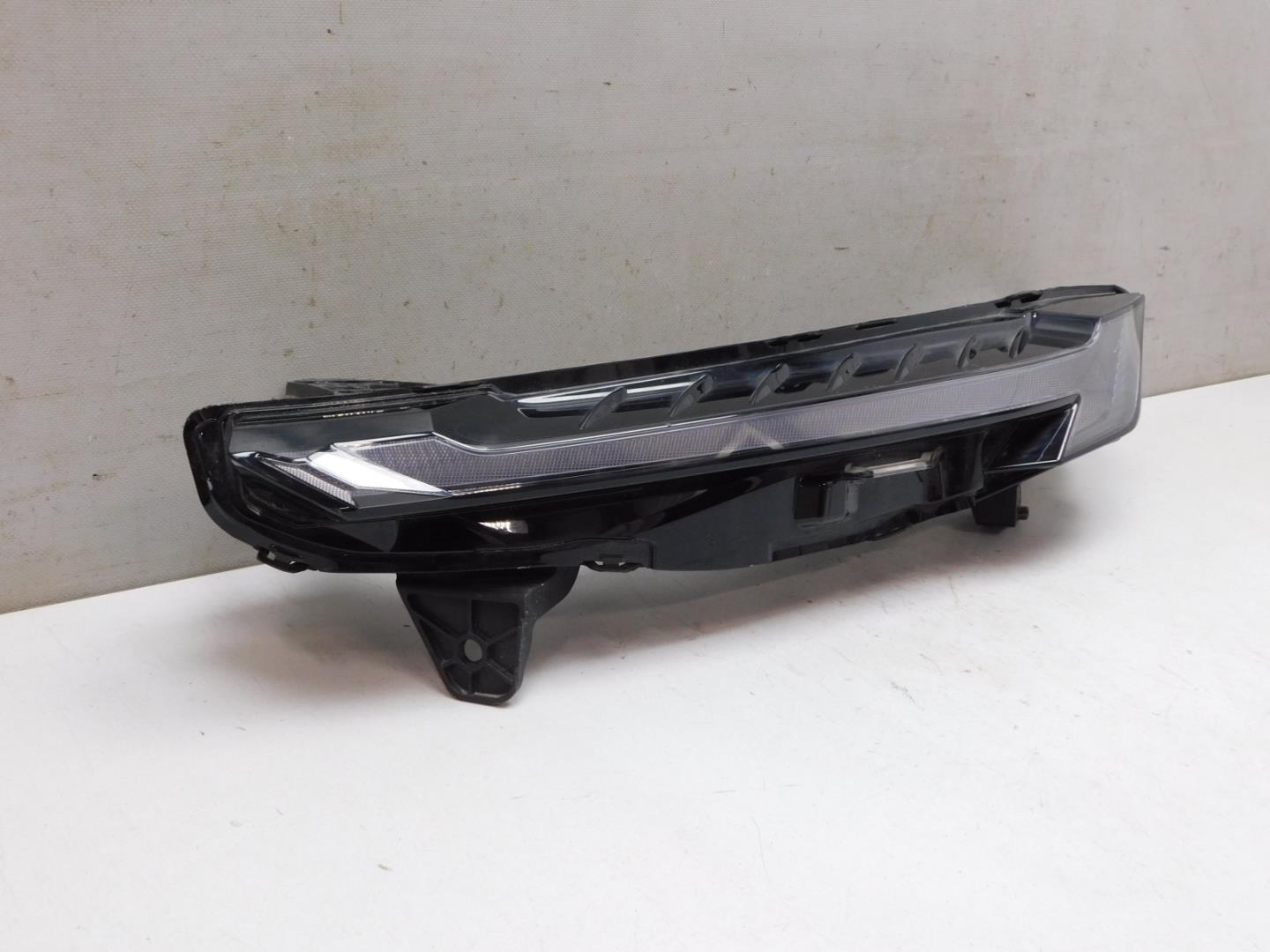 Габарит передний левый