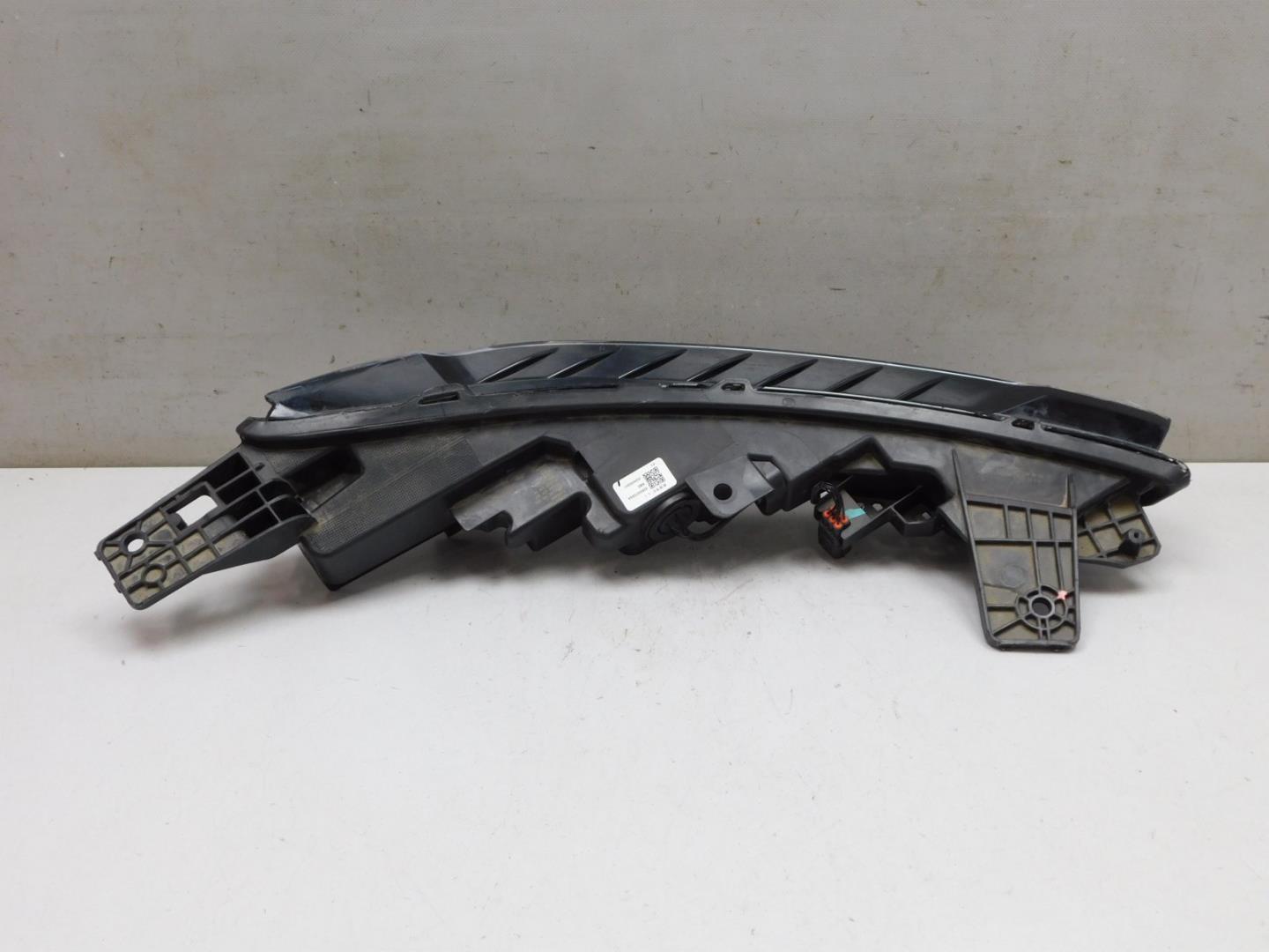 Габарит передний левый