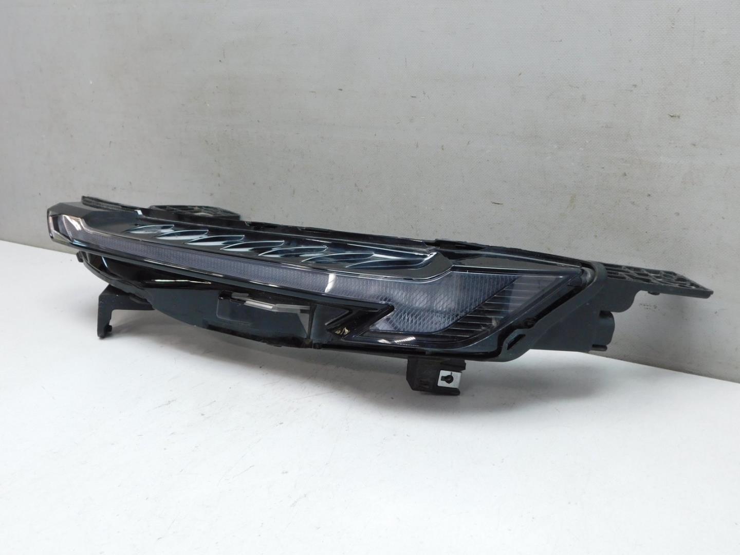 Габарит передний левый