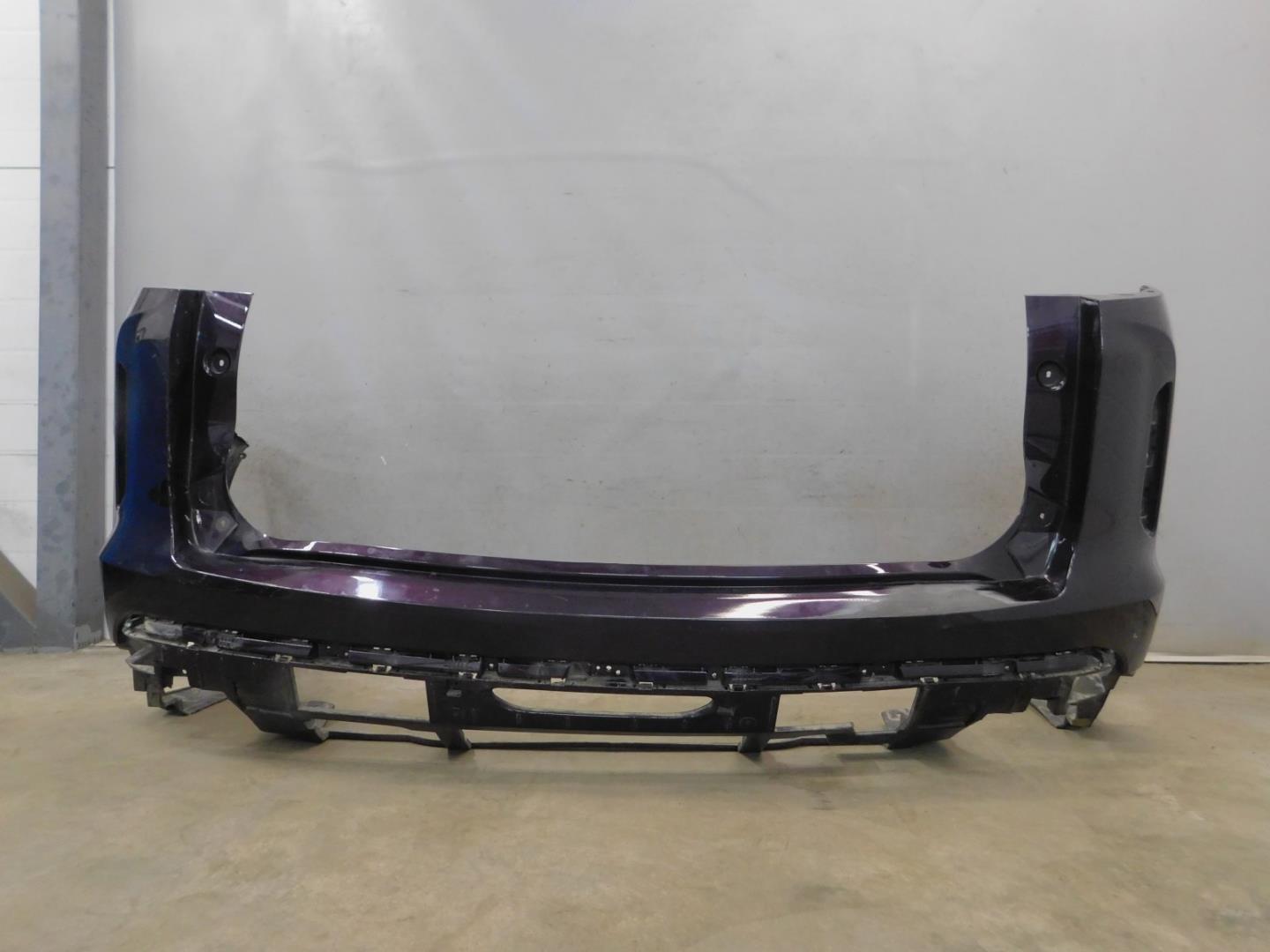 Бампер задний