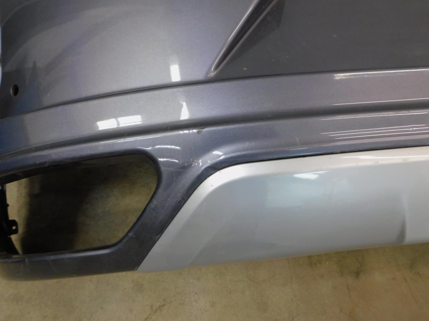 Бампер задний