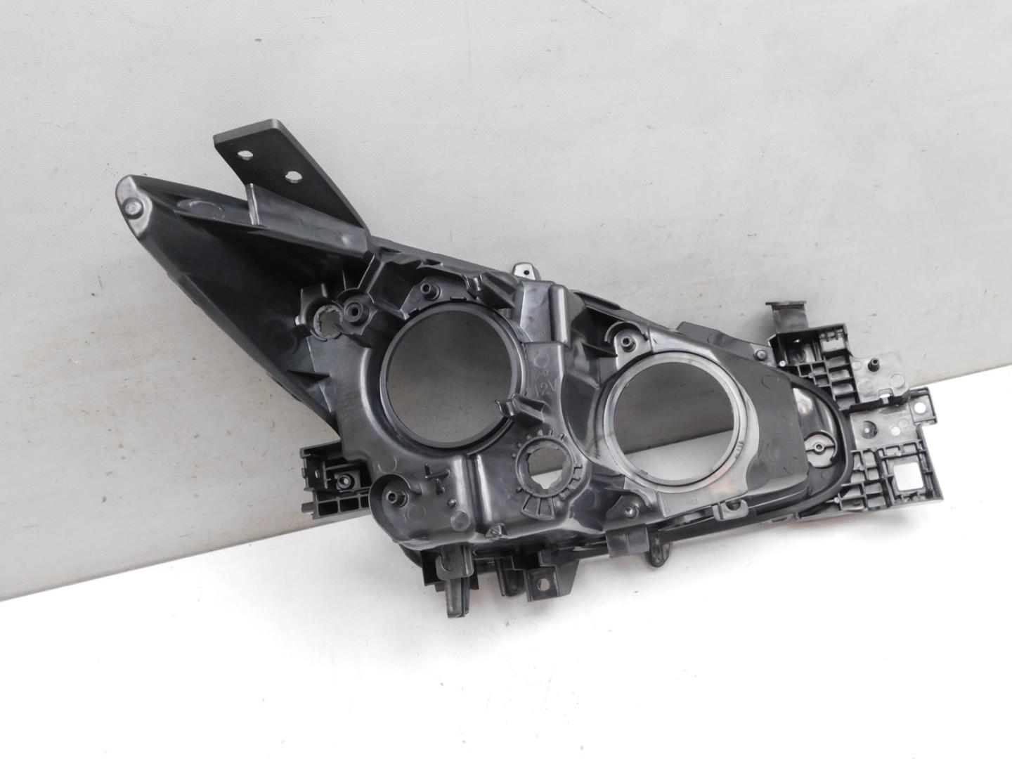 Корпус фары левой