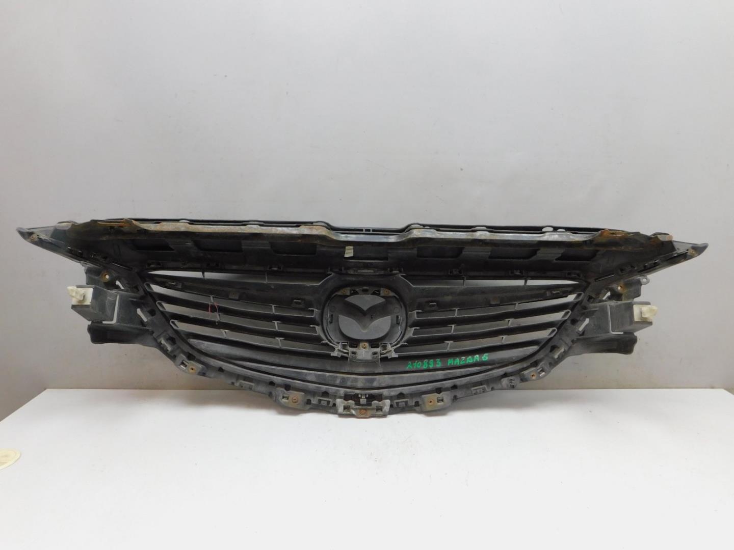 Решетка радиатора