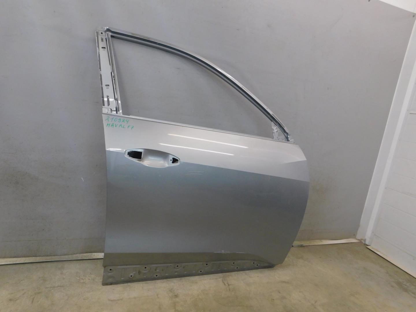 Дверь передняя правая