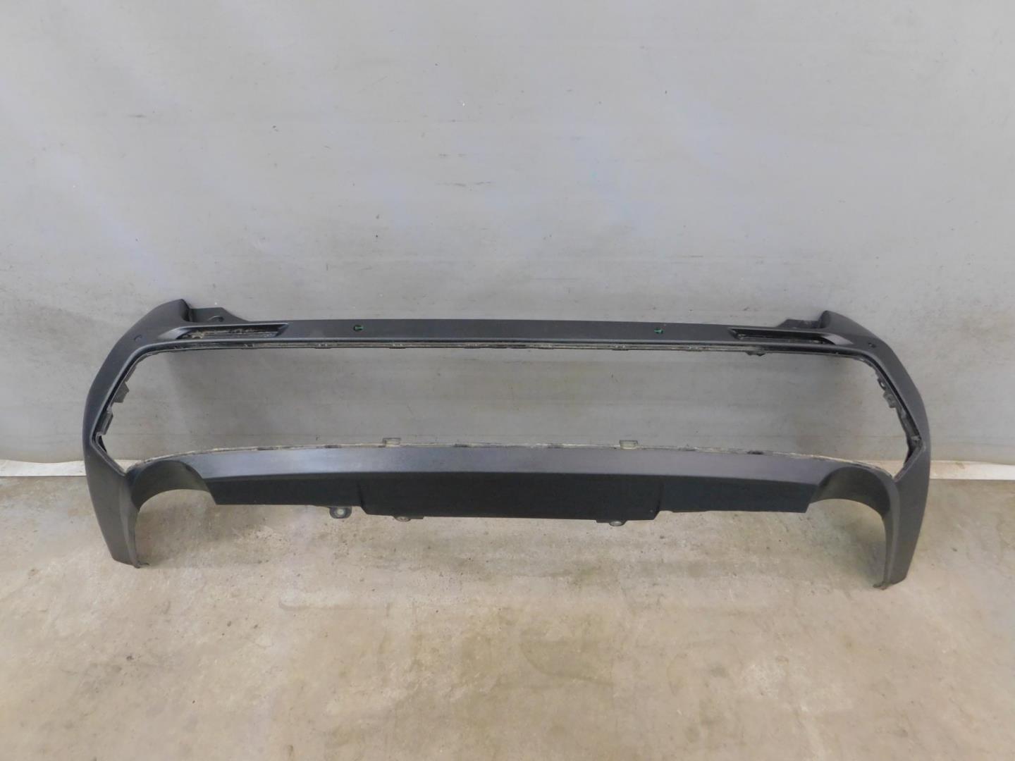 Бампер задний