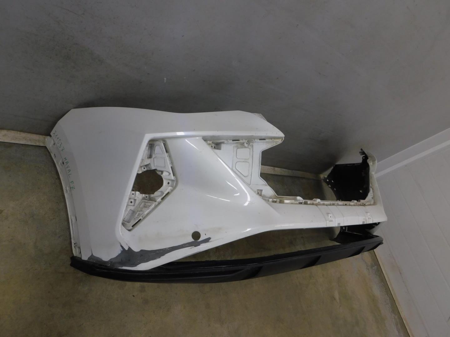 Бампер передний