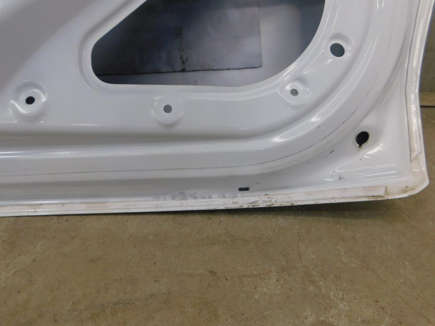 Дверь багажника