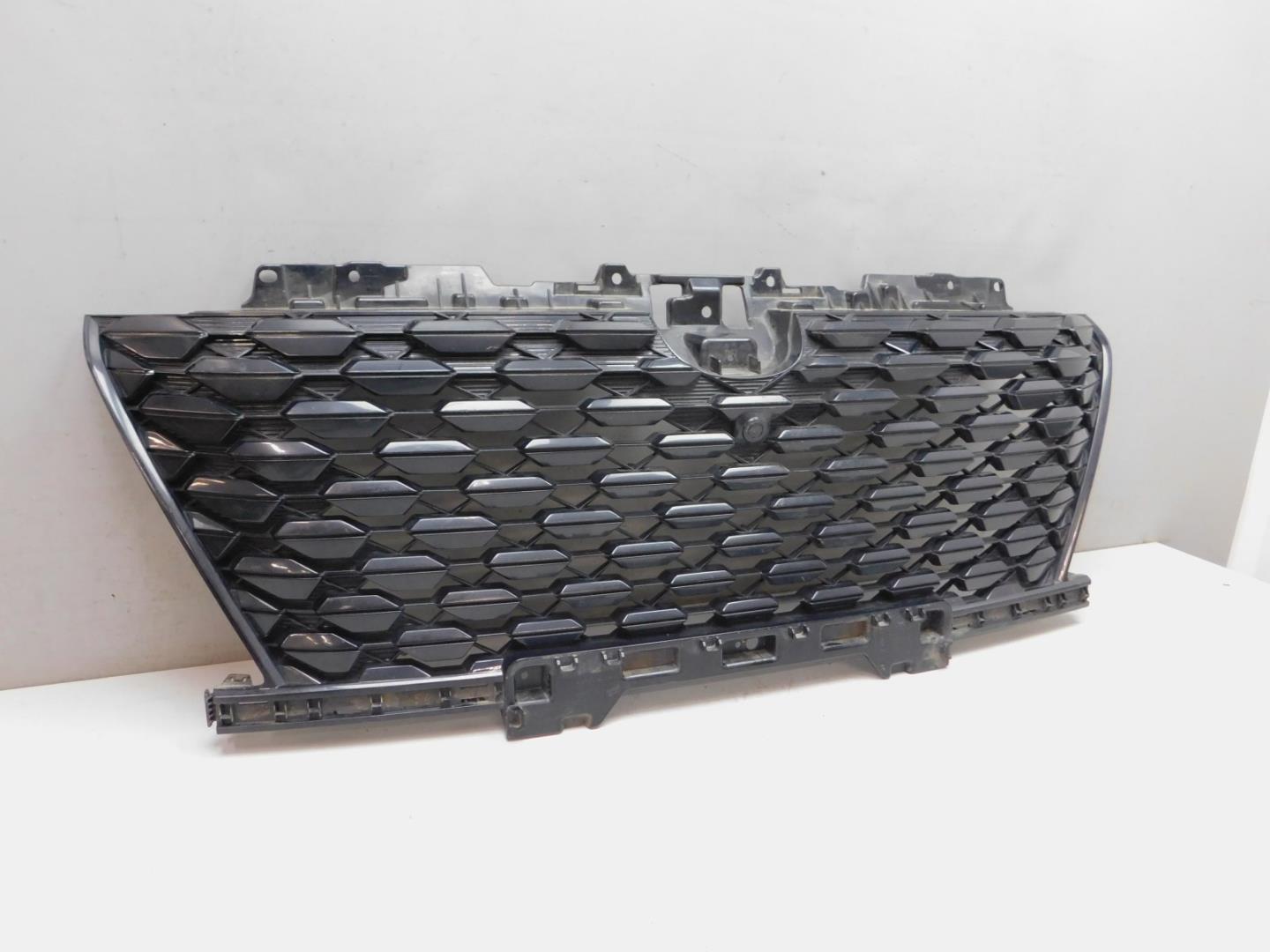 Решетка радиатора