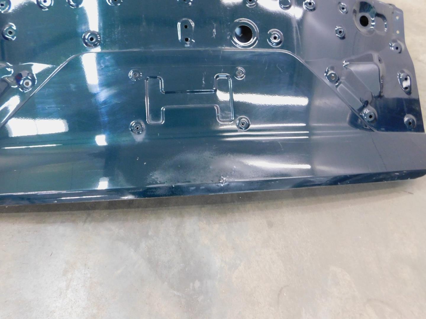 Дверь багажника