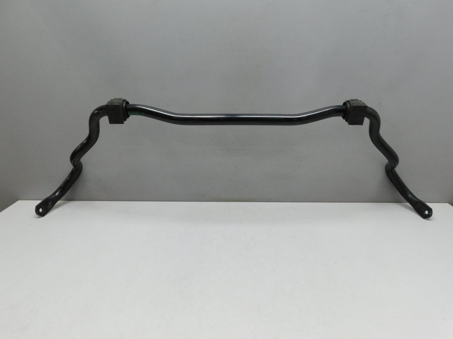 Стабилизатор передний