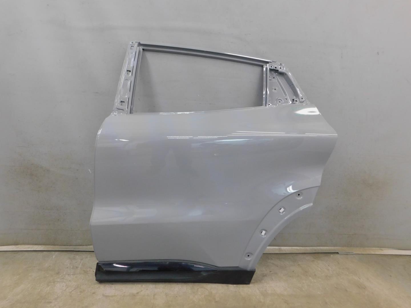 Дверь задняя левая