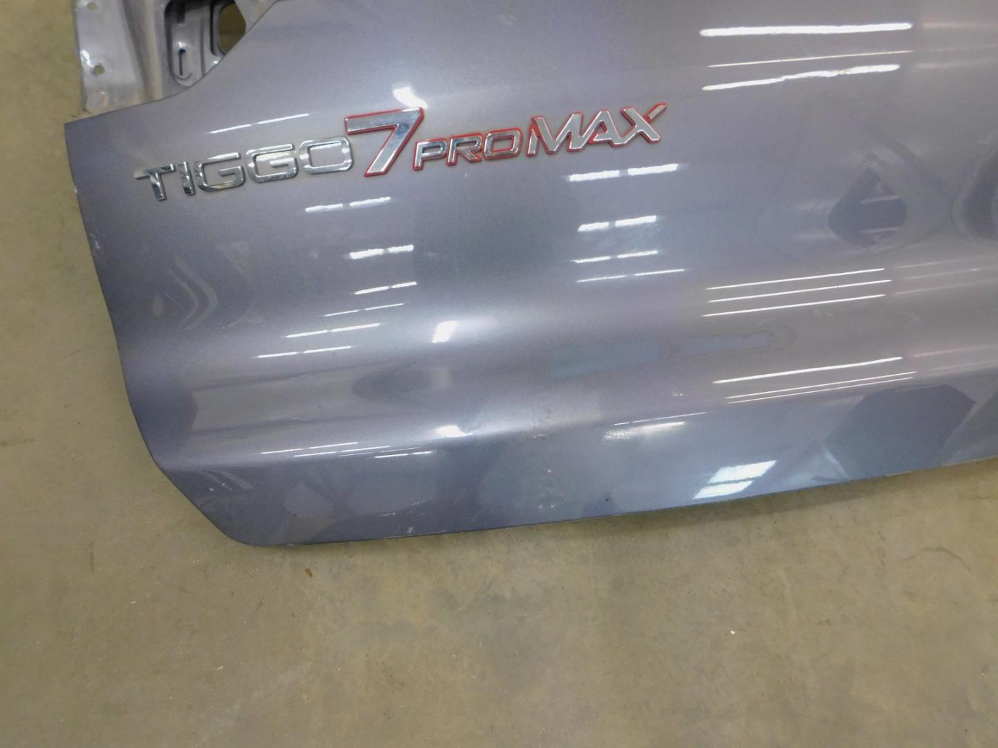 Дверь багажника