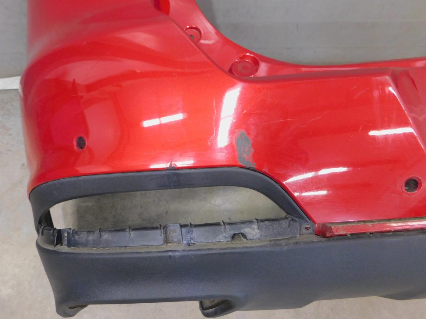 Бампер задний