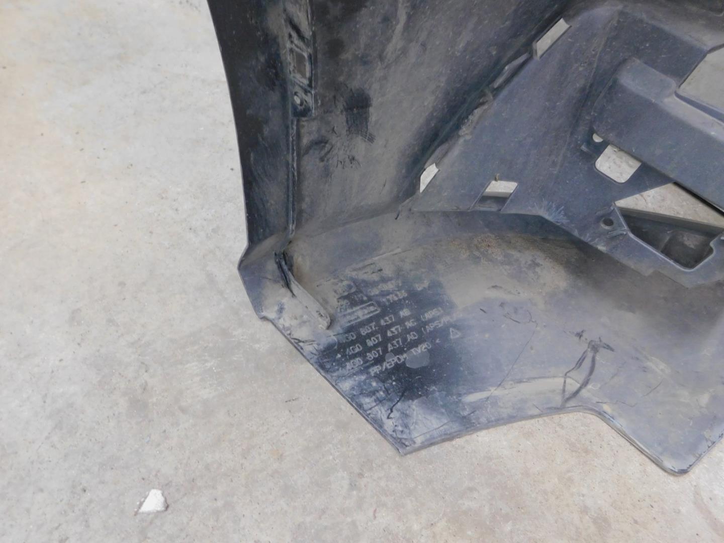 Бампер передний