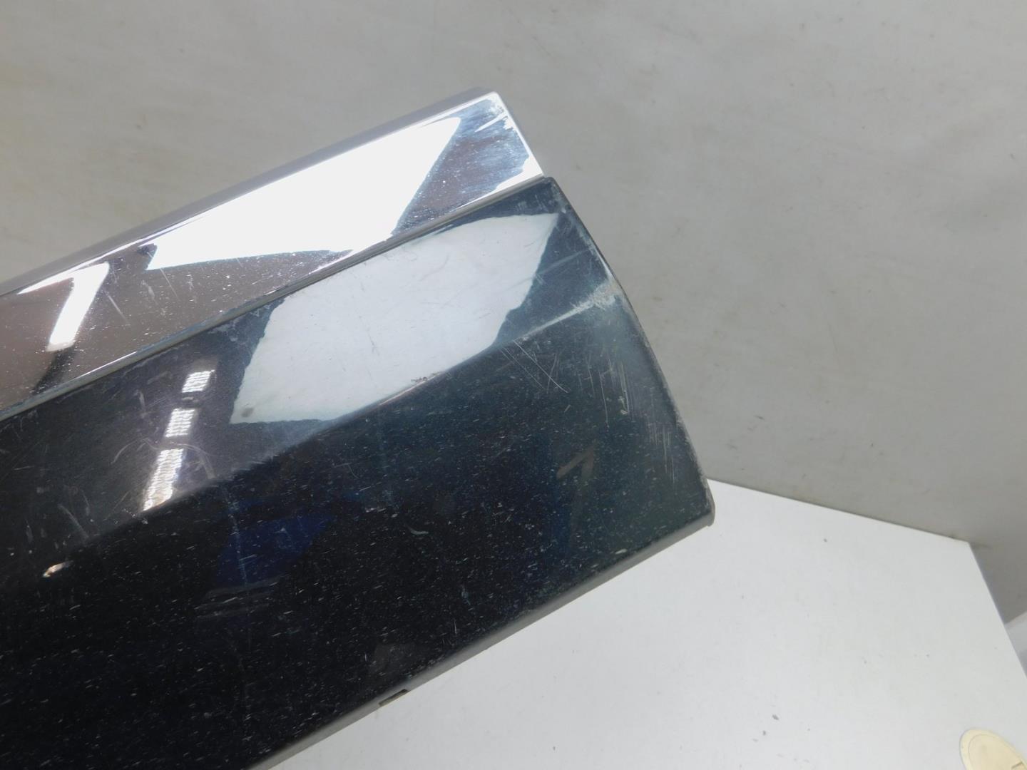 Накладка двери задней правой