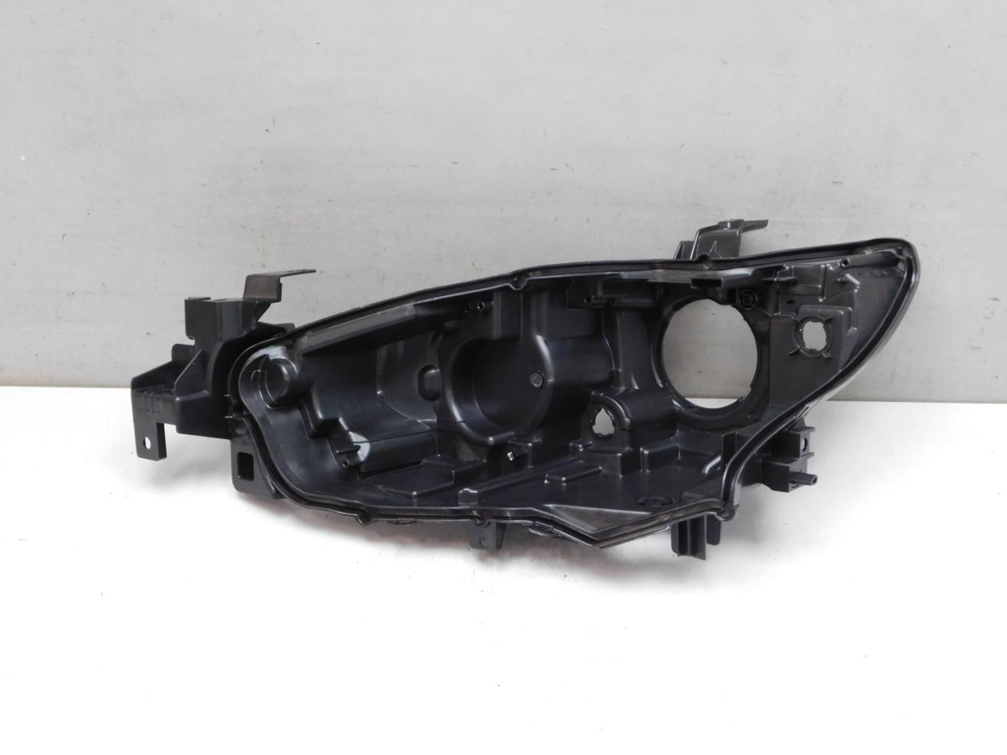 Корпус фары левой